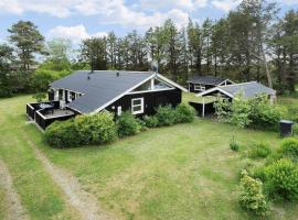 LN798-Hjorring-Fuglegraesvej-2, hotel en Hjørring