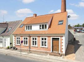 LL249-Rudkobing-Norrebro-49，位于鲁德克丙的带热水浴缸的酒店