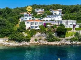 Villa Nada sea view&whirpool island Krk by Villas