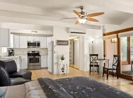 Peaceful Desert Casita in West Sedona