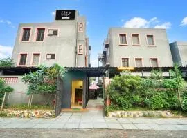 Collection O Hingna Road Near Rachana Metro Station