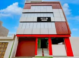 Hotel O Om Prakash Sabhasad Nagar