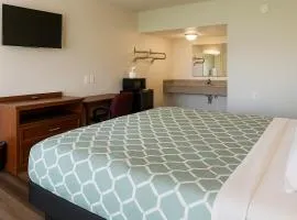 American Inn & Suites