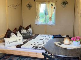 Schäferwagen Kuschel vom Friesenhof Wieratal, κάμπινγκ πολυτελείας σε Nobitz