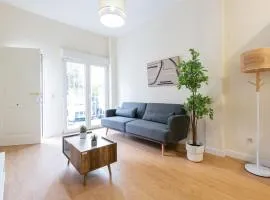 Sarria 24 Bajo by JD Apartment Management