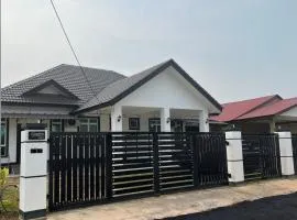 CozyInn Homestay 4