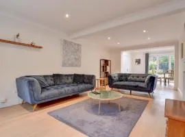 Spacious 4 bedroom house in Bishop's Stortford
