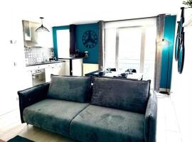Modern Blue - Disneyland Paris, hotel in Magny-le-Hongre
