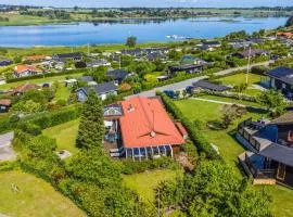 Holiday Home Eleana - 300m to the inlet by Interhome