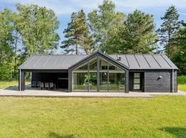 Holiday Home Ella - 1-2km to the fjord by Interhome