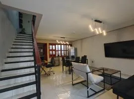 Departamento duplex minimalista centrico WiFi Cocina