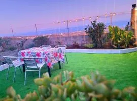 relaxing country house with wonderful ocean view