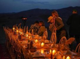 Aladdin merzouga camp, hotel in Merzouga