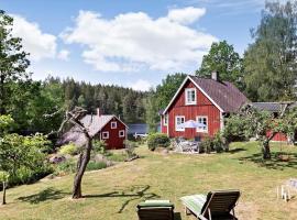 BLE624-Olofstroem-Hemsjoehultsvaegen-86: Olofström şehrinde bir otel