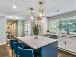 Designer 5 Bedroom with Backyard Downtown ATL