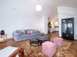 Luxury Villa style, best view, terrace, BBQ, 2BR, 2-bath