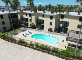 2 Levels Pool Near Beach 2 Patios apts