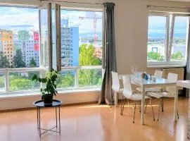 Sunny apartment Prague Letňany