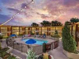 Best Western Plus Clocktower Inn