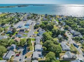 35 Maine Avenue Yarmouth -Sandy Toes