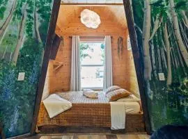 TeePee at Paradise Point with a hot tub fire pit & grill