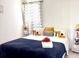 Bright & Spacious 3 bedrooms in Saint-Martin, perfect for families, hotel en Marigot