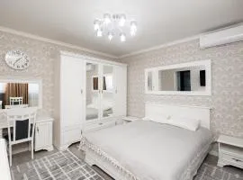 Aparthotel Royal Status