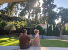 Elani Bliss, hotell i Kassándria