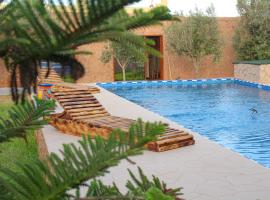 auberge Brava Tifnit, hotel en El Azib