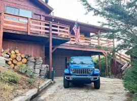 Charming Pine Mountain Home with Family Space