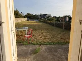 Studio privatif GR34 & mer au bout du jardin