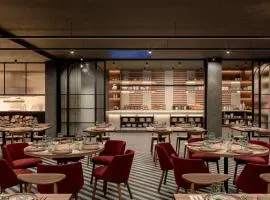 Holiday Inn Express & Suites Lisbon - Príncipe Real by IHG