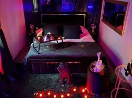 Love Room élégante spa privatif et extérieur cosy
