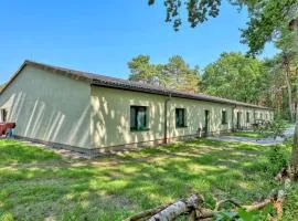 3 Bedroom Cozy Apartment In Altenkirchen