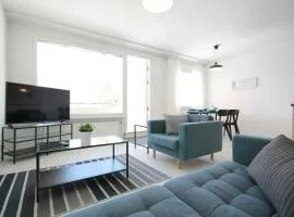 Spacious Apartment for 6