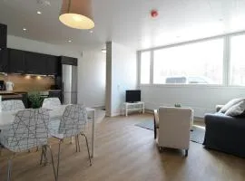 Spacious Apartment for 4 with Sauna