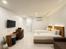 Veeyava Bangtao House