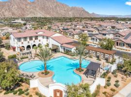 BRAND NEW La Quinta Home in Signature at PGA West, hotel in La Quinta