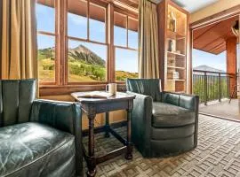 Best View in CB Ski In-Out Pool Hot Tub Sauna