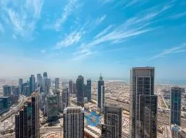 Next to Burj Khalifa & Dubai Mall Luxury 2BR Grande Signature - Like Home