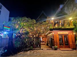 Wood Wood Hostel, hotel que aceita pets em Vientiane