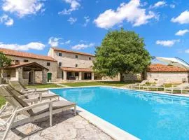 Stone Villa Paula by Istrabook