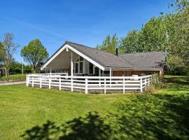 C11711-Hemmet-Strandvaenget-39, hotel in Falen