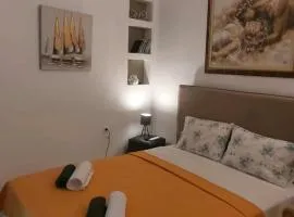 Central glow apartment