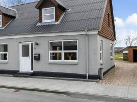 C11256 Hemmet - Gl. Landevej 32, Hotel in Hemmet