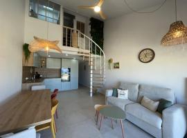 Appartement T3 cabine rénové face à l'océan, 6 pers. - FR-1-379-184, ξενοδοχείο σε Vieux-Boucau-les-Bains