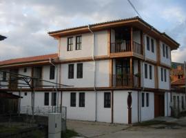 Tsutsovi House, hotel di Kalofer