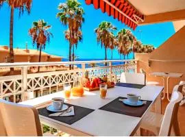 Magnificent beachfront apartment