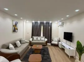 Furnished Apartment 3BR 2BA Excellent Condition