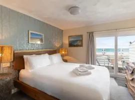 Rwts Rooms & Resto
